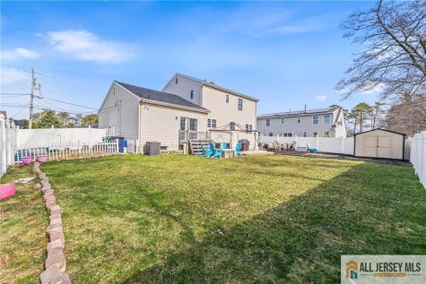 1409 Cable Avenue Beachwood NJ 08722