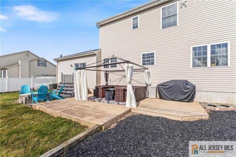 1409 Cable Avenue Beachwood NJ 08722