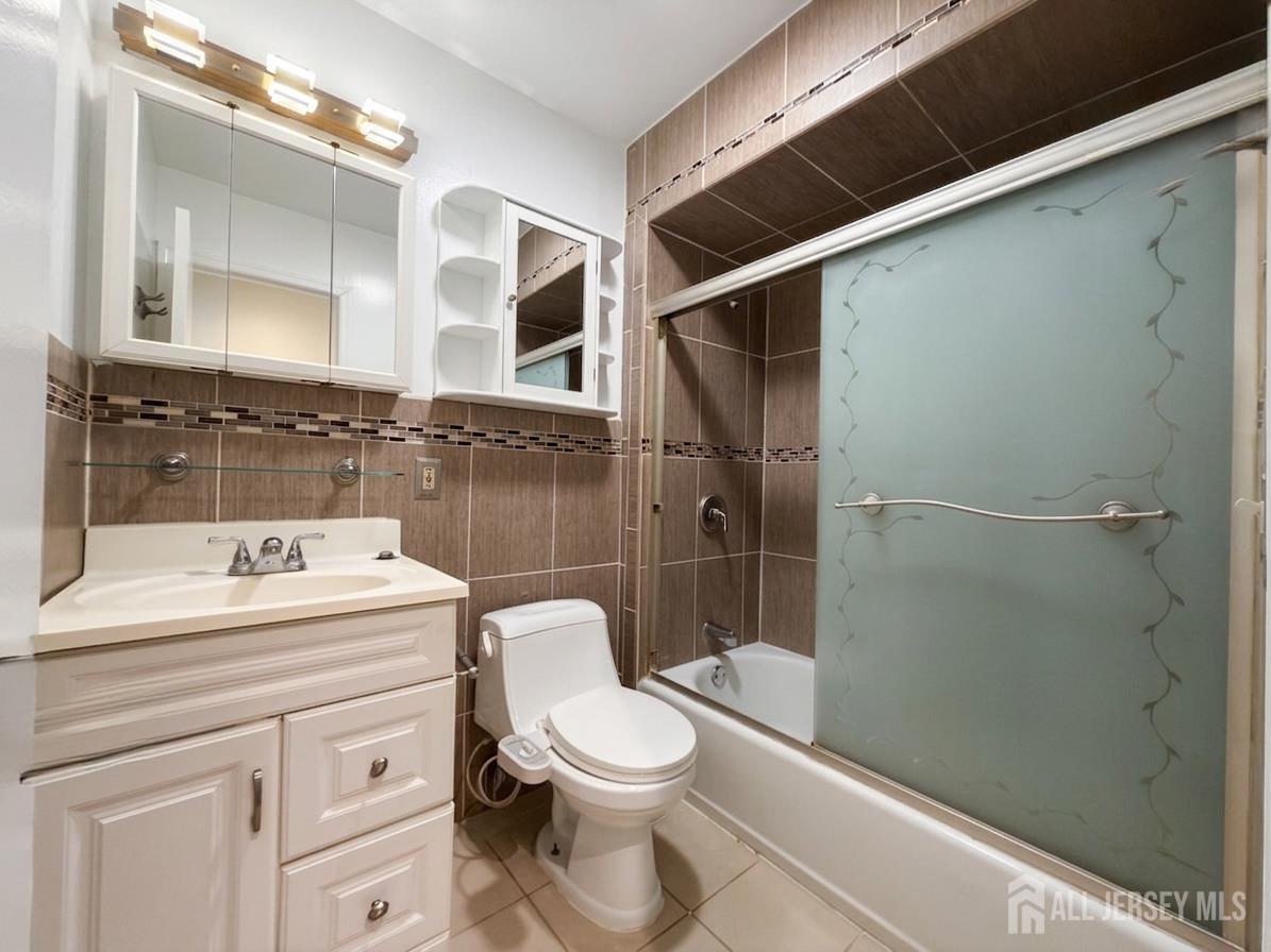 10 Brook Hollow Road Piscataway NJ 08854