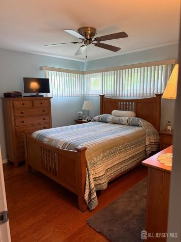 27 Maplecrest Drive Neptune Twp NJ 07753