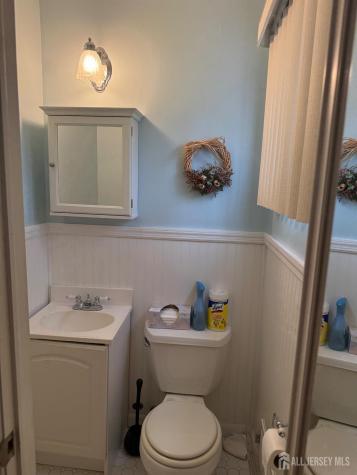 27 Maplecrest Drive Neptune Twp NJ 07753