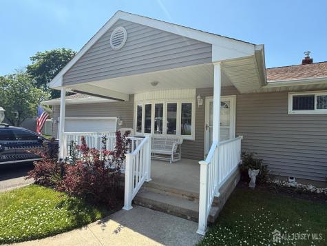 27 Maplecrest Drive Neptune Twp NJ 07753