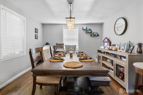 81 Lockwood Avenue Woodbridge Proper NJ 07095