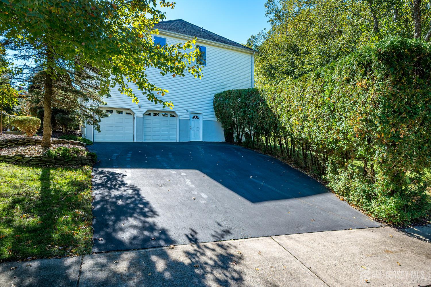 117 Rolling Hill Drive Morganville NJ 07751
