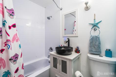 76 Woodland Drive Keyport NJ 07735