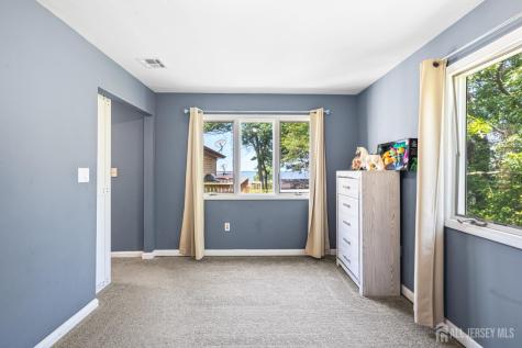 76 Woodland Drive Keyport NJ 07735