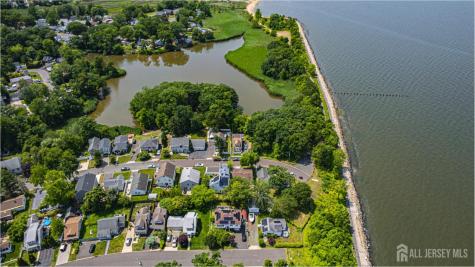 76 Woodland Drive Keyport NJ 07735