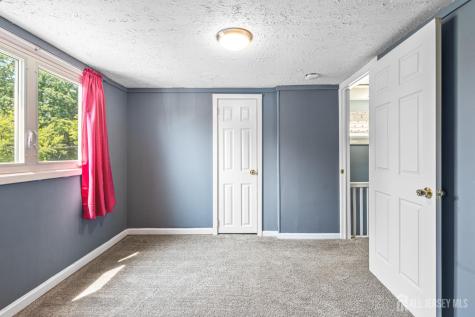 76 Woodland Drive Keyport NJ 07735