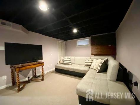 506 Jansen Avenue Avenel NJ 07001
