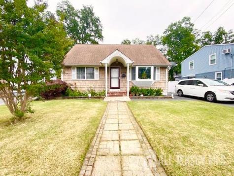 506 Jansen Avenue Avenel NJ 07001