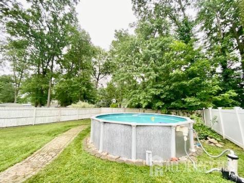 506 Jansen Avenue Avenel NJ 07001