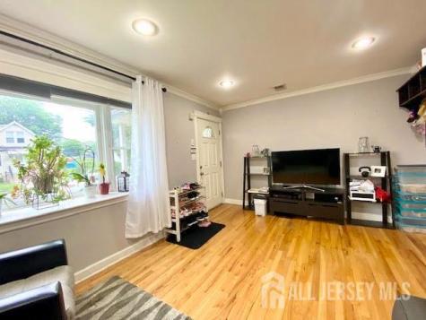 506 Jansen Avenue Avenel NJ 07001