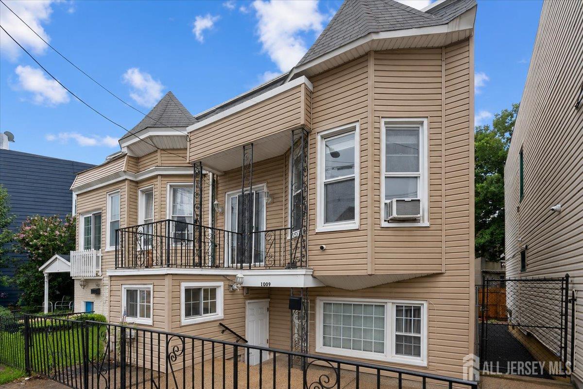 1009 Paterson Plank Road North Bergen NJ 07047