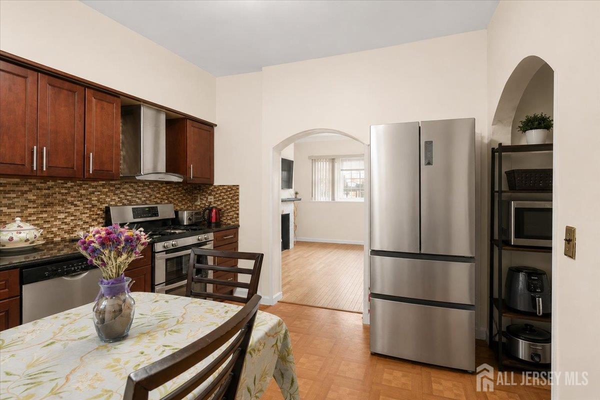 1009 Paterson Plank Road North Bergen NJ 07047