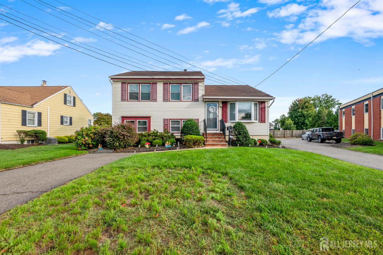 304 Maple Avenue Middlesex NJ 07080