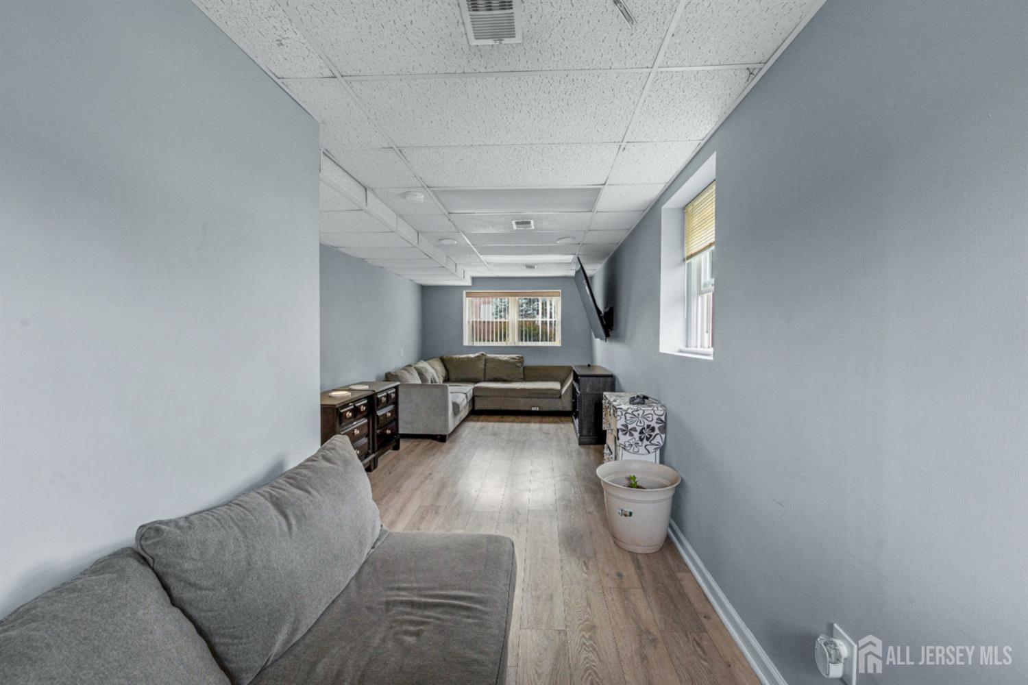 304 Maple Avenue Middlesex NJ 07080