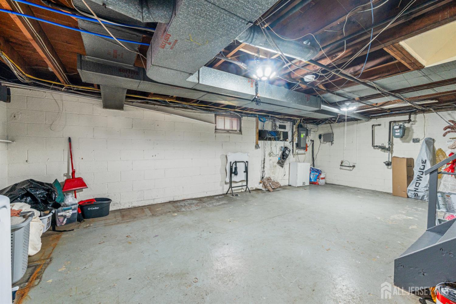 304 Maple Avenue Middlesex NJ 07080