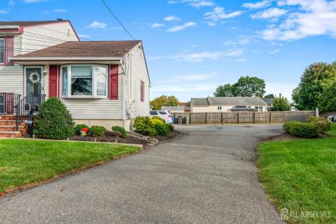 304 Maple Avenue Middlesex NJ 07080