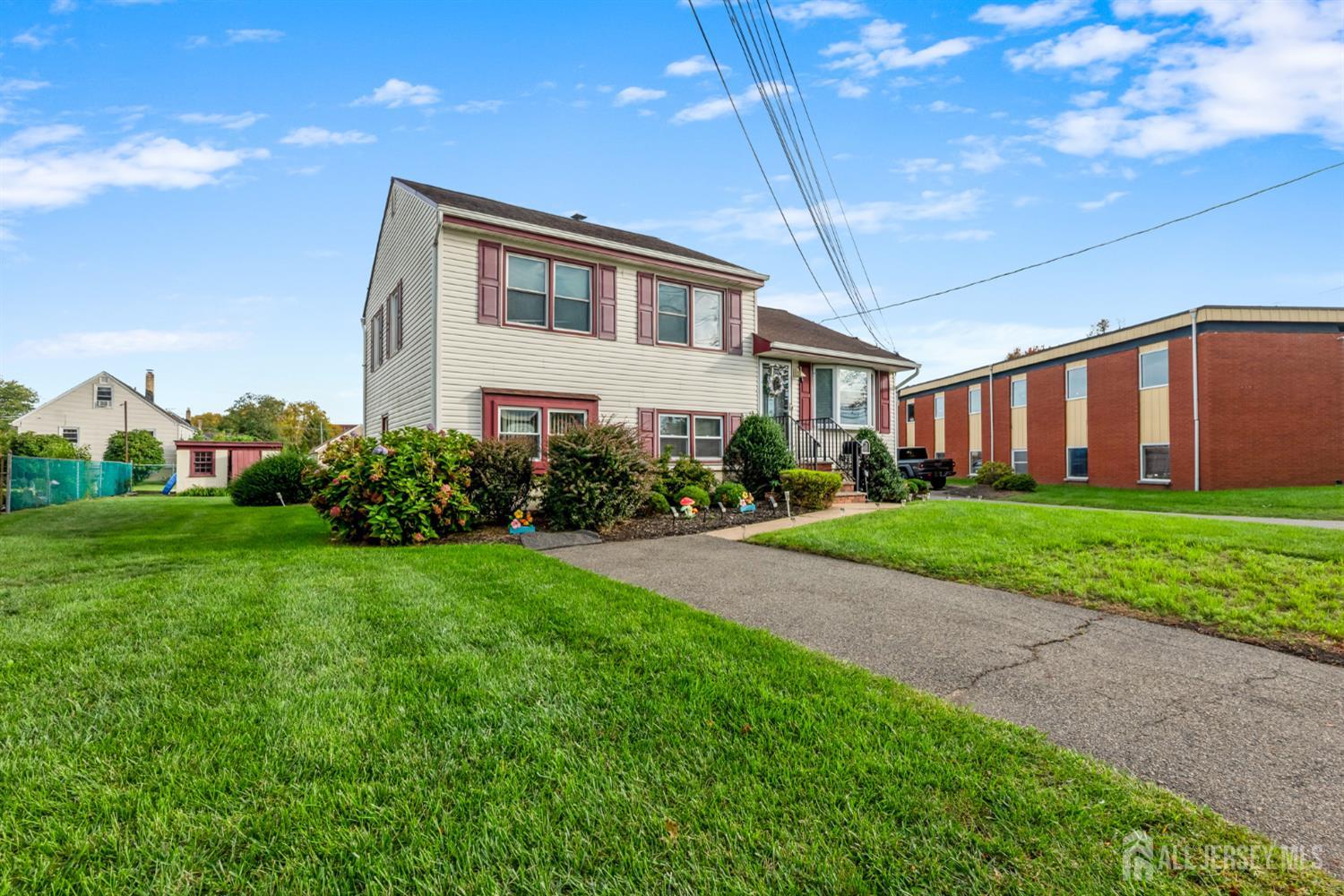 304 Maple Avenue Middlesex NJ 07080