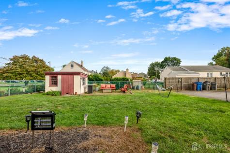 304 Maple Avenue Middlesex NJ 07080