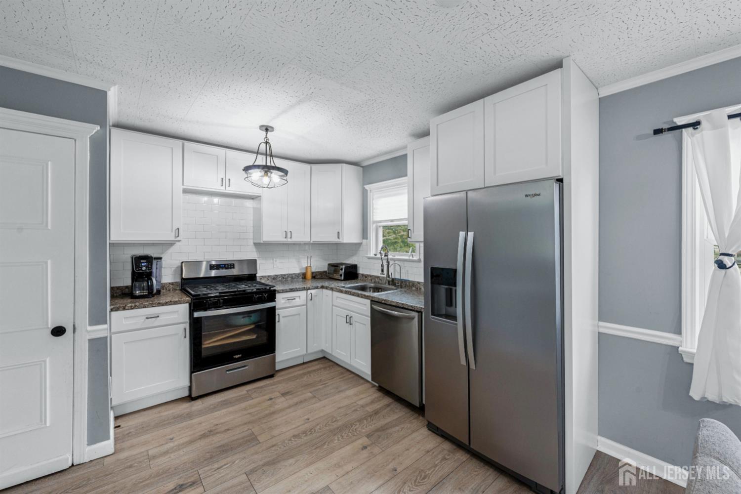 304 Maple Avenue Middlesex NJ 07080