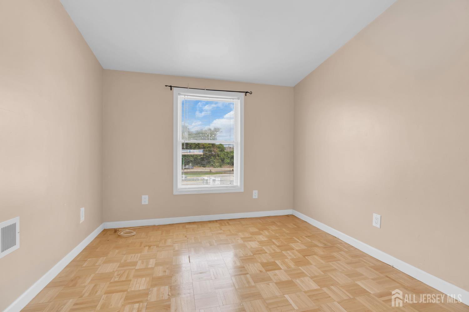 5 Summerfield Avenue Old Bridge NJ 08879