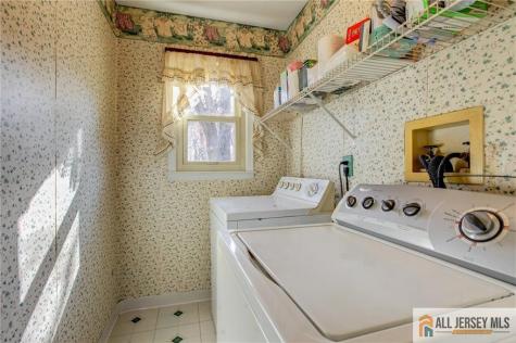 18 Warne Road Old Bridge NJ 07747