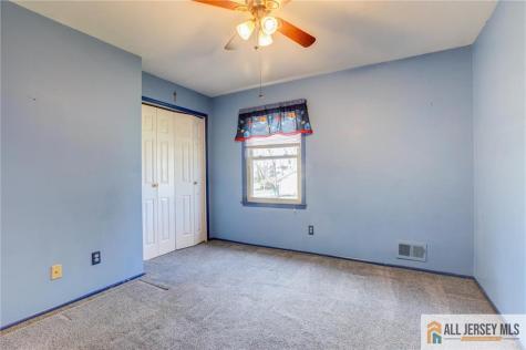 18 Warne Road Old Bridge NJ 07747