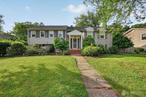 10 Remington Drive Edison NJ 08820
