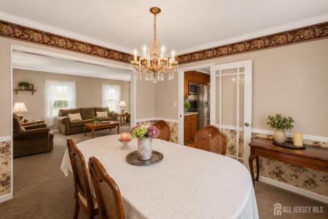 10 Remington Drive Edison NJ 08820