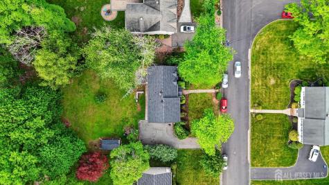 10 Remington Drive Edison NJ 08820