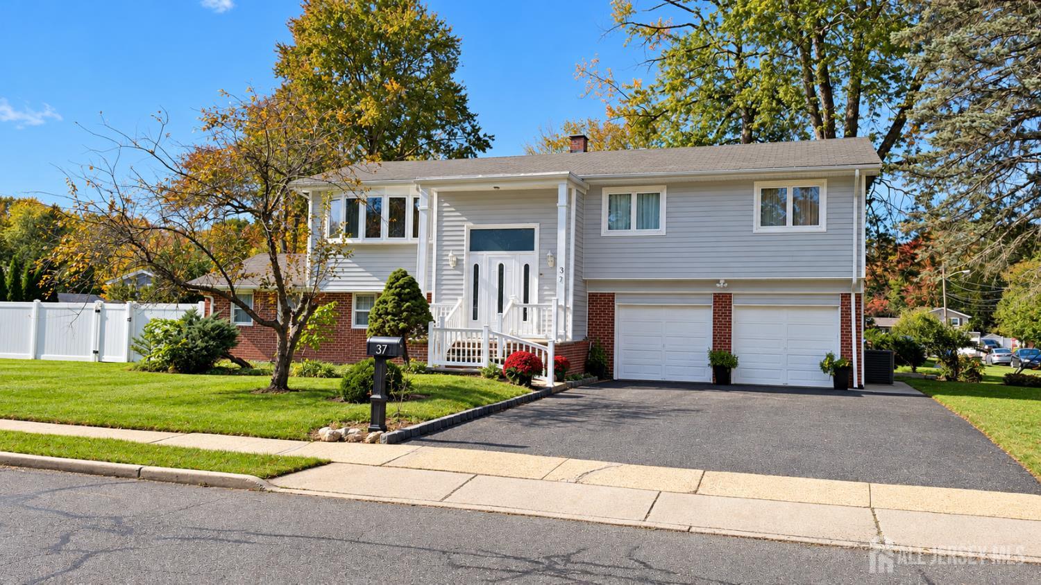 37 Valley Vale Drive Old Bridge NJ 08857