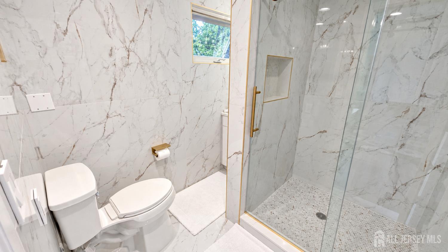 37 Valley Vale Drive Old Bridge NJ 08857