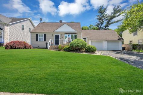 81 Lois Avenue East Brunswick NJ 08816