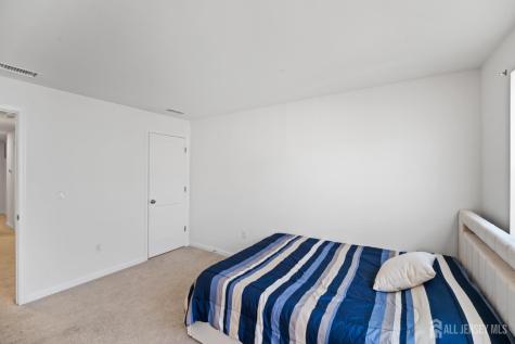 215 Park Lane Dunellen NJ 08812