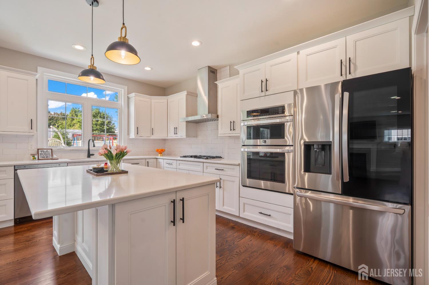 5 Devoes Lane East Brunswick NJ 08816