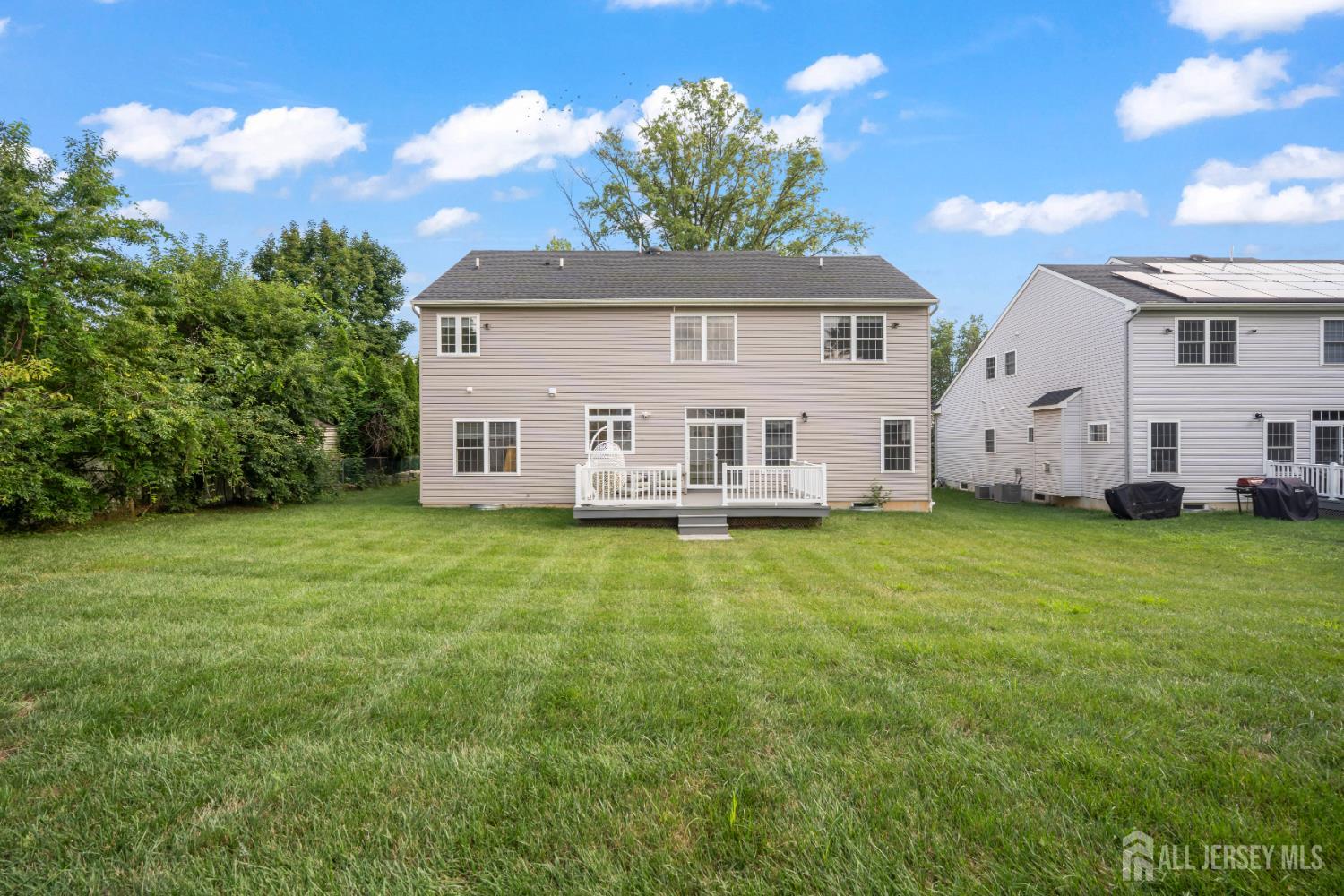 5 Devoes Lane East Brunswick NJ 08816