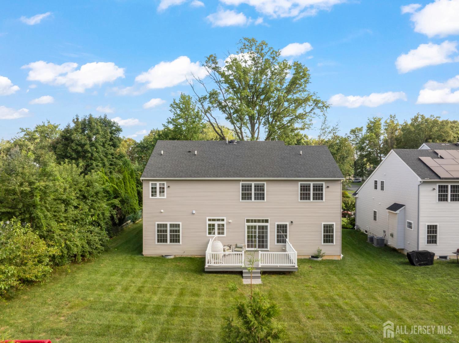 5 Devoes Lane East Brunswick NJ 08816