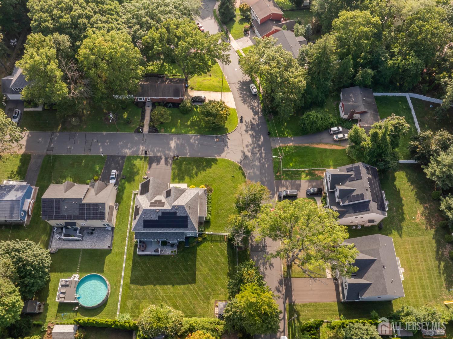 5 Devoes Lane East Brunswick NJ 08816