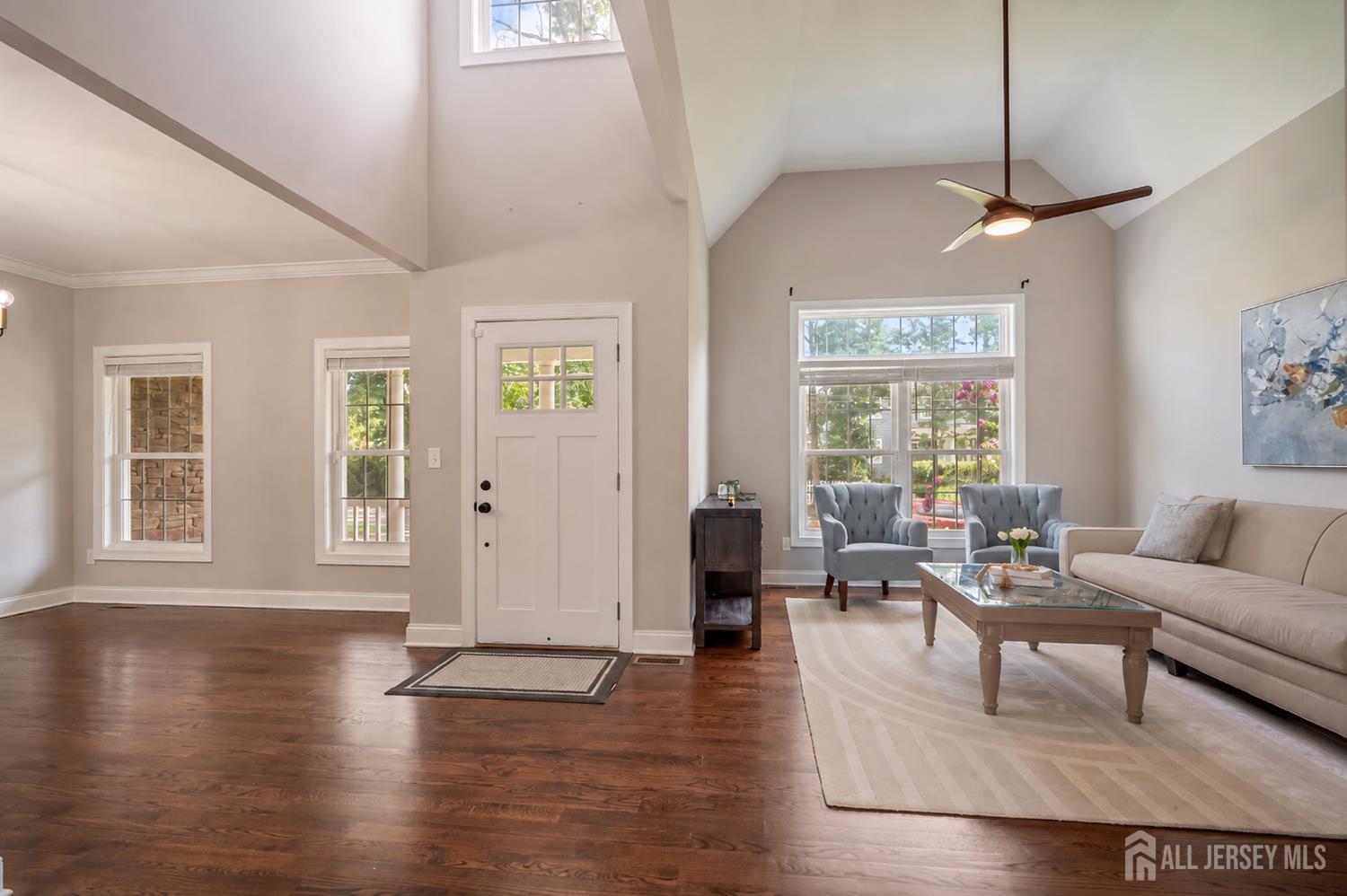 5 Devoes Lane East Brunswick NJ 08816