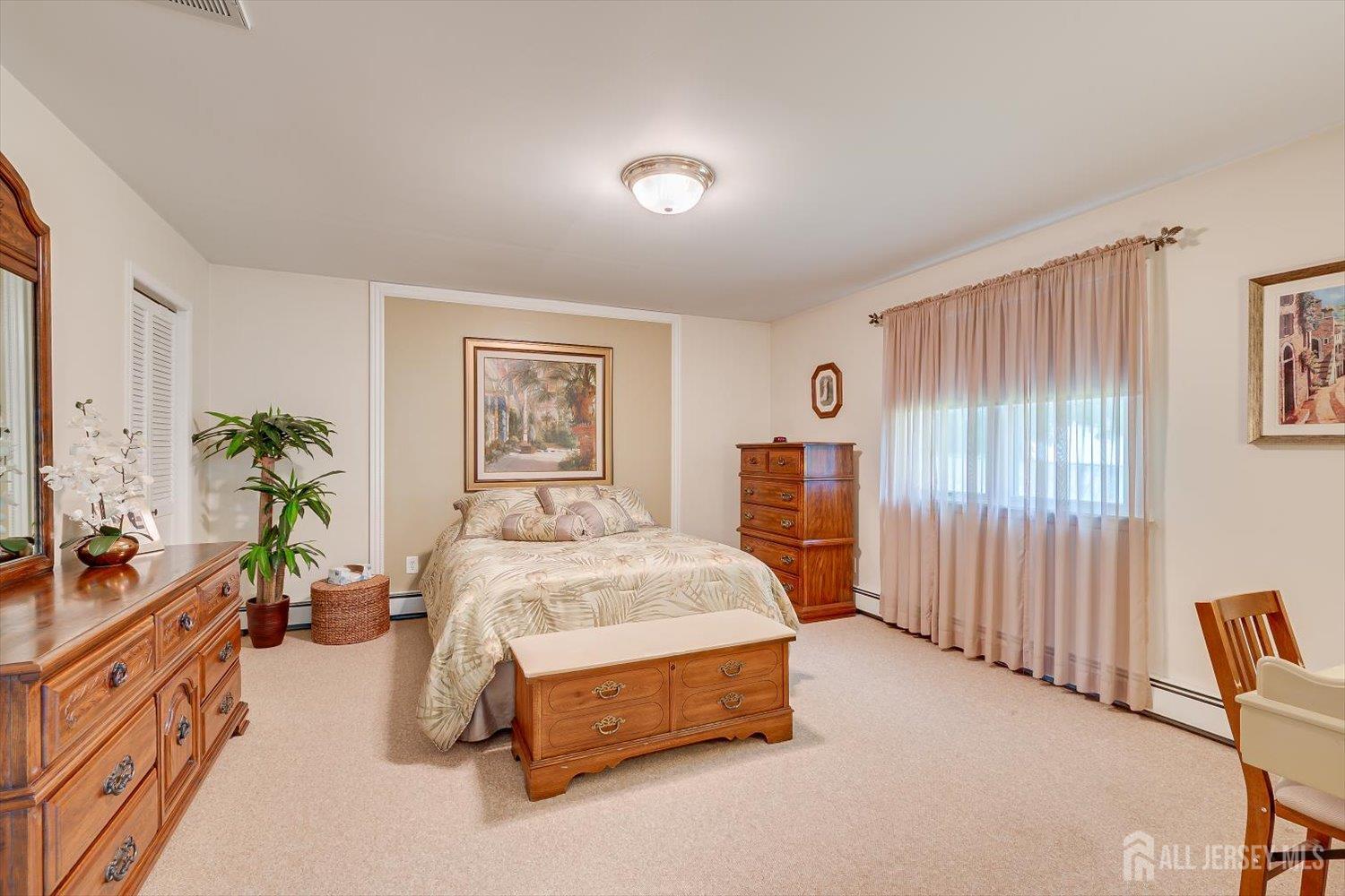 30 Walnut Street Edison NJ 08817