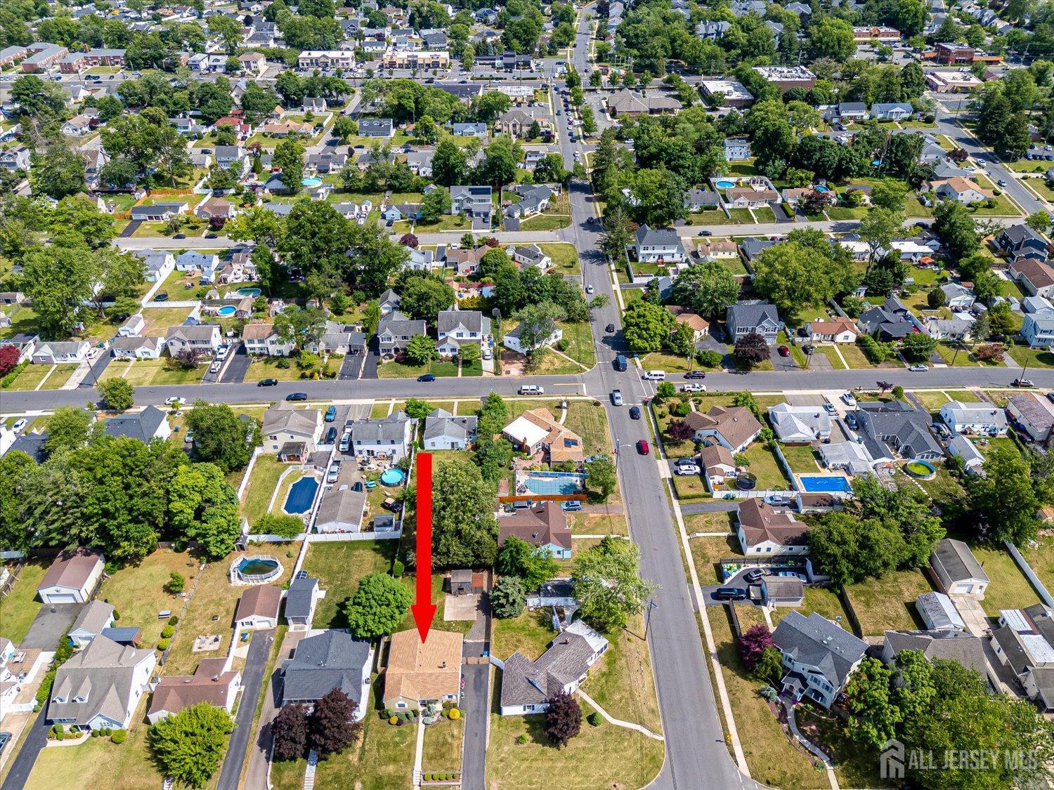 30 Walnut Street Edison NJ 08817