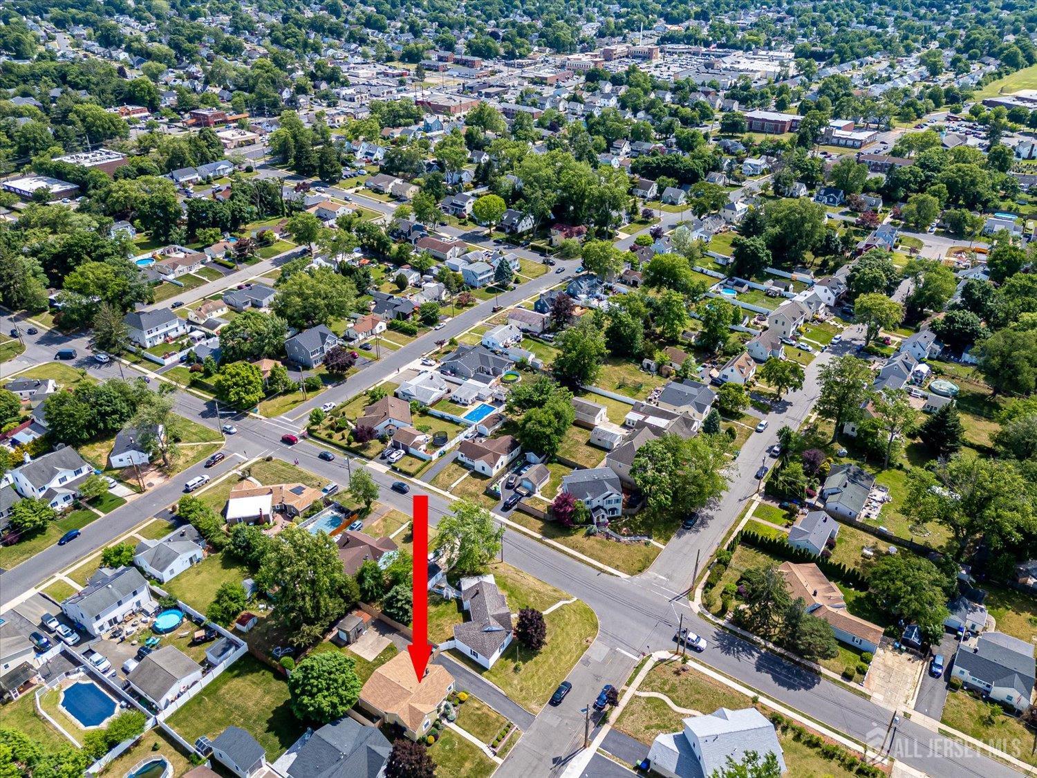 30 Walnut Street Edison NJ 08817