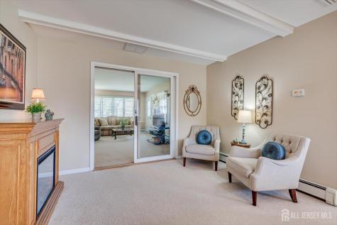 30 Walnut Street Edison NJ 08817