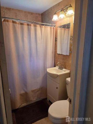 18 Victory Drive Englishtown NJ 07726