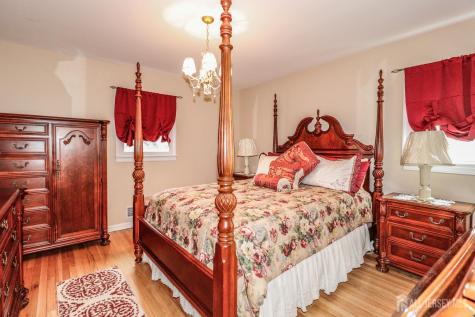 347 Central Avenue Metuchen NJ 08840