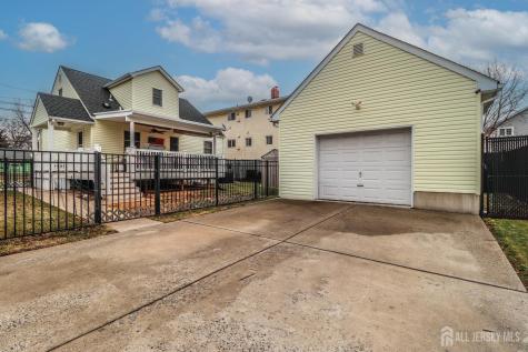347 Central Avenue Metuchen NJ 08840