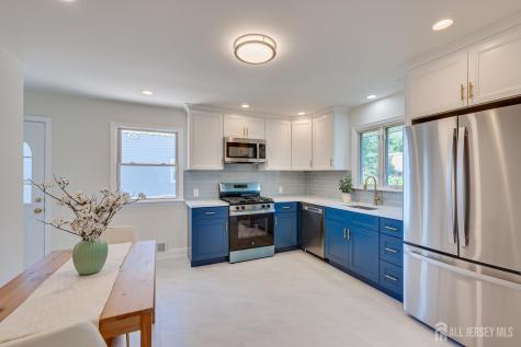 40 Aylin Street Metuchen NJ 08840
