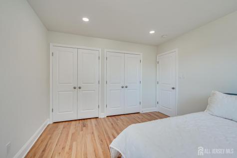 40 Aylin Street Metuchen NJ 08840