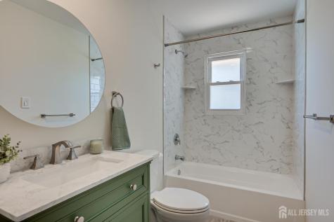40 Aylin Street Metuchen NJ 08840